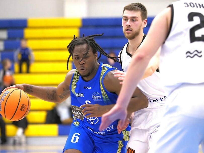 Raheem Anthony teki vakuuttavan debyytin Huiman paidassa. Kuva: Esa Happonen