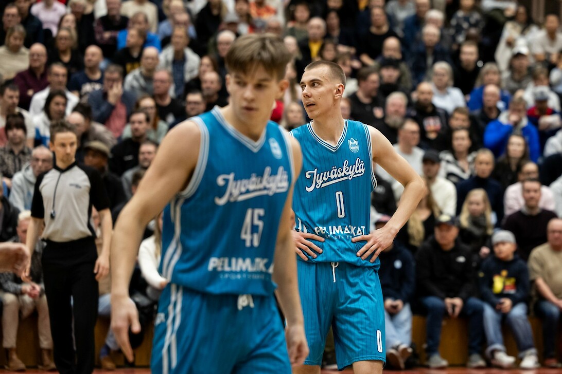 Miro Koskela (0) ja JBA jatkoivat vahvoja otteita. Kuva: Iina Kautto