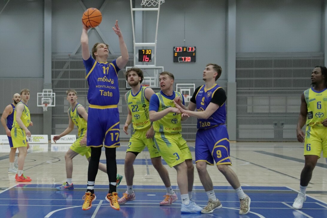 Jonne Saarinen ja Raholan Pyrkivä olivat vahvempia Tesomalla. Kuva: Petri Tuominen